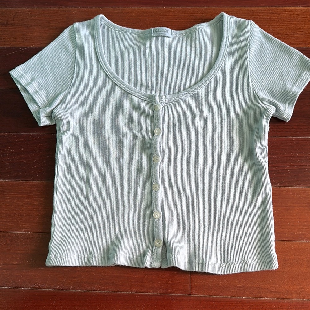 Brandy Melville (John Galt) blue top size small
